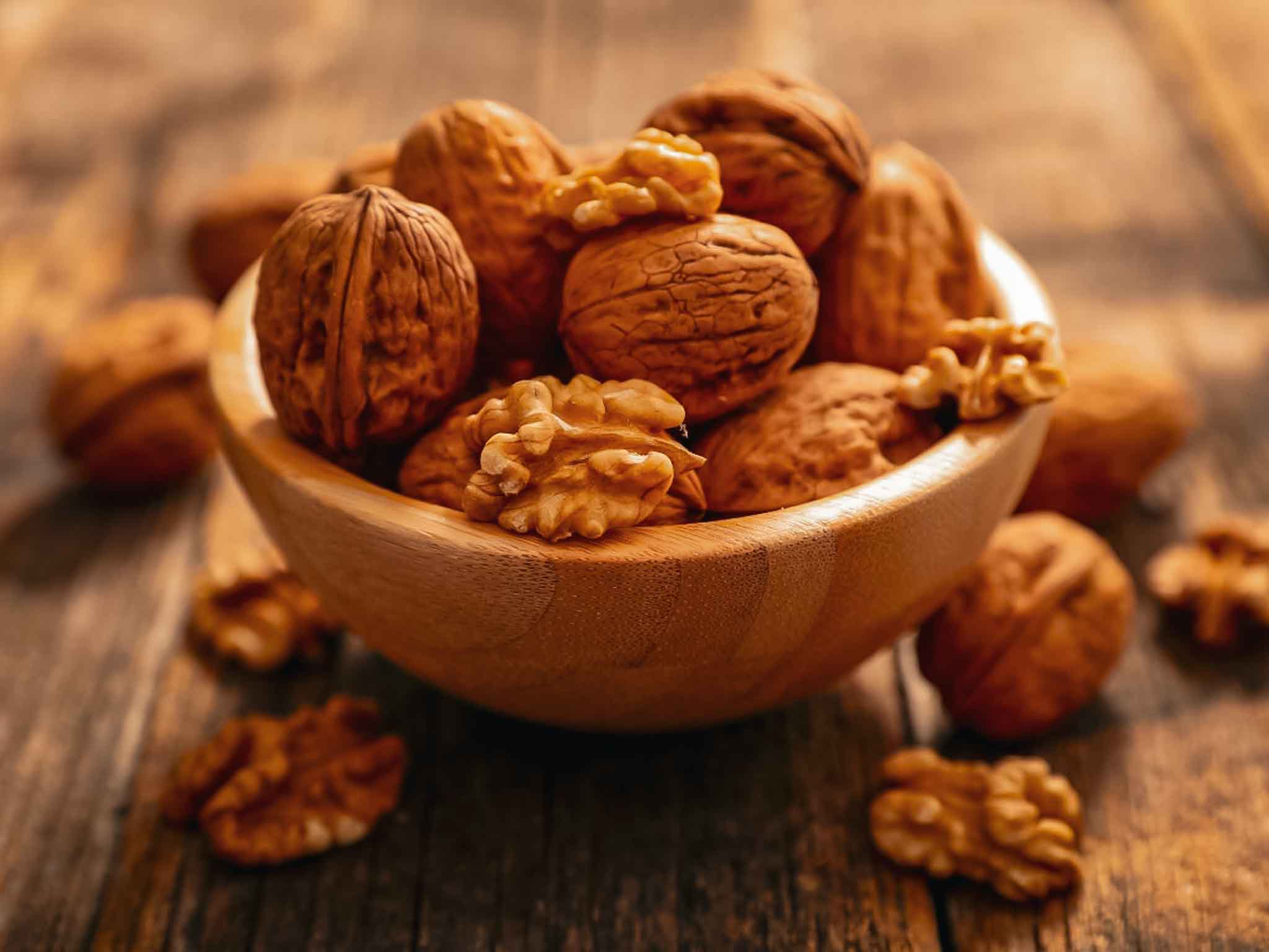 6-foods-to-boost-your-brainpower-walnuts