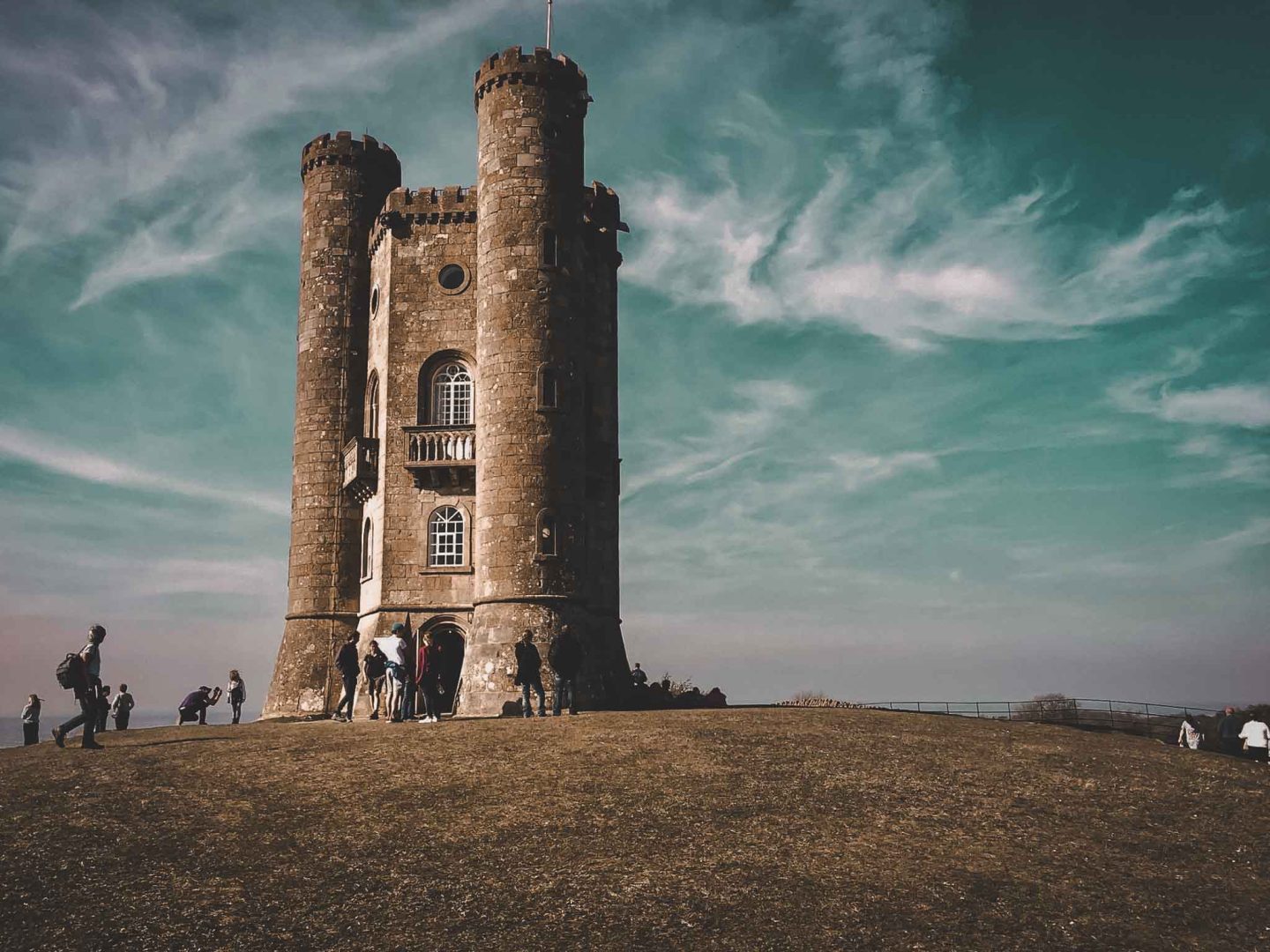 the-tricky-thing-about-confidence-broadway-tower
